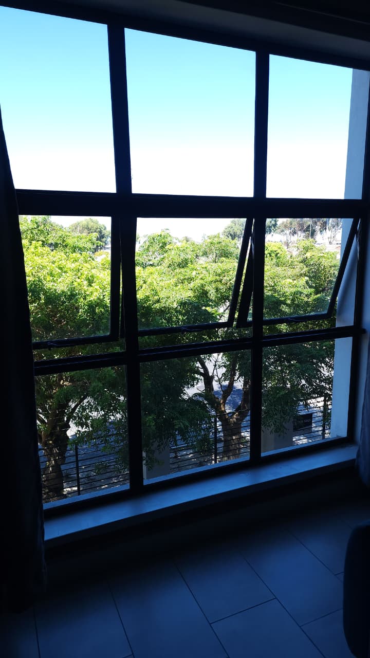 To Let 1 Bedroom Property for Rent in Sunridge Western Cape